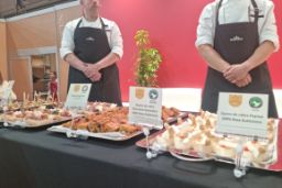 EL ESTAND DEL MAPA OFRECE ELABORACIONES REALIZADAS POR JEFES DE COCINA DE PARADORES
