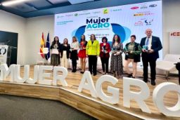 Hoy, en la clausura de los Premios MujerAgro 