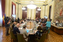 PRESIDIDA POR EL MINISTRO LUIS PLANAS 