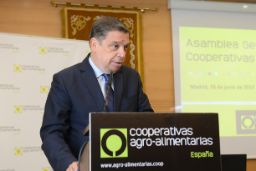 Hoy, en la clausura de la Asamblea de Cooperativas Agro-alimentarias de España 