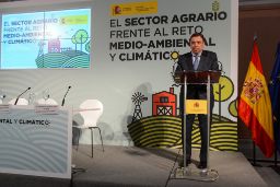 HOY, EN LA JORNADA “EL SECTOR AGRARIO FRENTE AL RETO MEDIOAMBIENTAL Y CLIMÁTICO”