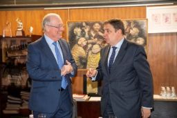 Durante su visita a la Comunidad Autónoma de La Rioja 