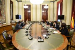 HOY, EN LA REUNIÓN CON UNIÓN DE UNIONES