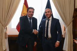 Hoy, en la sede del Ministerio