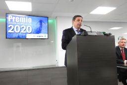 Hoy, en la entrega del VI Premio Nacional Jóvenes Agricultores 