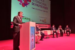 HOY, EN EL VI CONGRESO INTERNACIONAL DE FRUTOS ROJOS EN HUELVA 