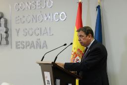 EN LA PRESENTACIÓN DEL INFORME “UN MEDIO RURAL VIVO Y SOSTENIBLE”, DEL CES