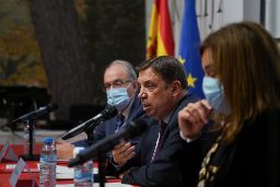 EN LA PRESENTACIÓN DEL LIBRO “INTERNACIONALIZACIÓN EMPRESAS ALIMENTACIÓN GRAN CONSUMO” DE LA UNIVERSIDAD NEBRIJA