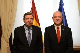 Hoy, en la sede del ministerio