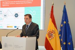 Hoy, en la inauguración de la jornada “Las organizaciones de productores de la pesca y la acuicultura”  