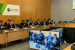 En la reunión ministerial del Comité de Agricultura de la OCDE, en París