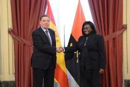 En una reunión mantenida hoy en la sede del ministerio 