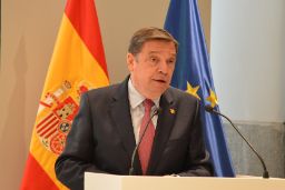 Hoy, en la inauguración de una jornada sobre el futuro de las NTG