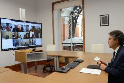 HOY, POR VIDEOCONFERENCIA