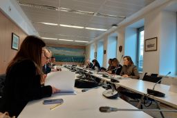 En una reunión celebrada hoy 

