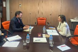 HOY, EN UNA REUNIÓN CON EL SECRETARIO EJECUTIVO DE LA CGPM 