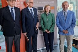 Hoy, en una jornada en Vigo