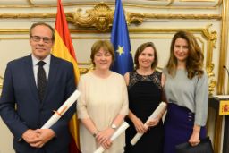 ENTREGADA POR EL MINISTRO DE ASUNTOS EXTERIORES, UNIÓN EUROPEA Y COOPERACIÓN