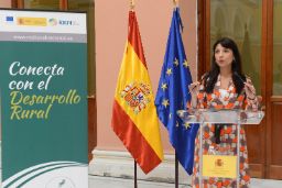 ISABEL BOMBAL HA INAUGURADO HOY LA EXPOSICIÓN DEL I CONCURSO FOTOGRÁFICO “UN MUNDO RURAL VIVO”