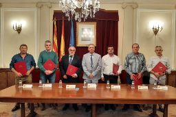A través de la Sociedad Mercantil Estatal de Infraestructuras Agrarias (SEIASA)