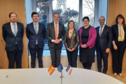 Hoy, en París, en una reunión entre la secretaria general de Pesca y su homólogo francés