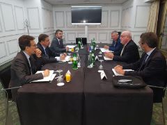 Los ministros Luis Planas y Luis Capoulas han mantenido un encuentro en Lisboa