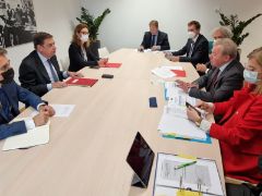 Invitado por el ministro de Agricultura, Pesca y Alimentación, Luis Planas 