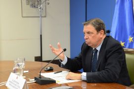 HOY, POR VIDEOCONFERENCIA