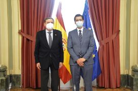 Hoy, en una reunión en la sede del ministerio