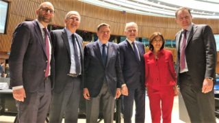 Hoy, en Luxemburgo, en el Consejo de Ministros de Agricultura de la UE 