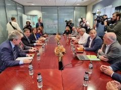 Hoy, en una reunión con representantes del sector, en Burela (Lugo)