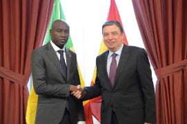 13.03.2023 Ministro y Ministro Senegal  (2)