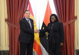 En una reunión mantenida hoy en la sede del ministerio 