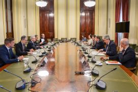 Hoy, tras una reunión con FEPEX y Freshuelva 