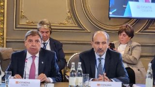 Hoy, en Dijon (Francia), en la reunión ministerial de la Organización Internacional de la Viña y el Vino