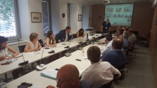 En una reunión mantenida en la Secretaría General de Pesca 