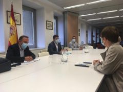 En una reunión mantenida hoy en la Secretaría General de Pesca 