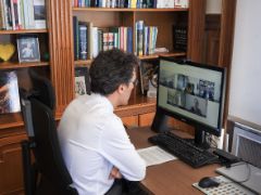 HOY, POR VIDEOCONFERENCIA