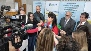 HOY, EN LA INAUGURACIÓN DE LA 24ª JORNADA INFORMATIVA ORGANIZADA POR RIEGOS DEL ALTO ARAGÓN, EN HUESCA