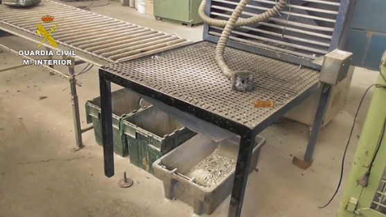 El SEPRONA de la Guardia Civil, dentro de la Operación “HONDAKINA”, desmantela una trama que gestionaba  irregularmente toneladas de residuos...