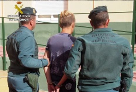 Plan de prevención y actuación contra incendios forestales: La Guardia Civil detiene al presunto autor de ocho incendios forestales. Han resultado...