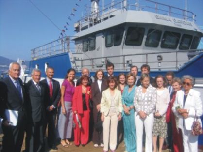 Ministra y Secretario Gral. Con la familia de Emma Bardán