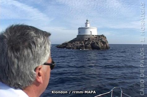 Autor: Klondon Titulo: Vigilancia en la reserva