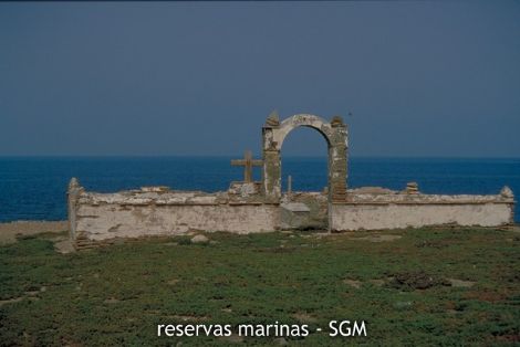 Autor: Desconocido Título: Vista Isla Alboran