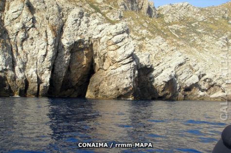 Autor: CONAIMA Titulo: Litoral y acantilados