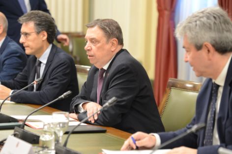 Hoy, en una reunión con las asociaciones del sector de la distribución