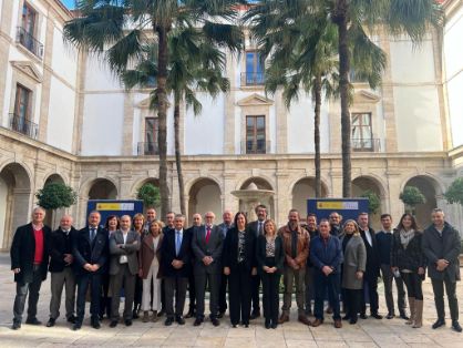 Mediante dos convenios firmados hoy en Valencia