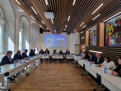 Hoy, en Vigo, en una reunión con la Comisión Europea y el sector