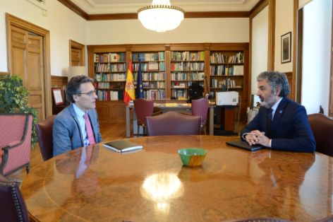 10.05.2023 F Miranda y Consejero Asturias  (2)