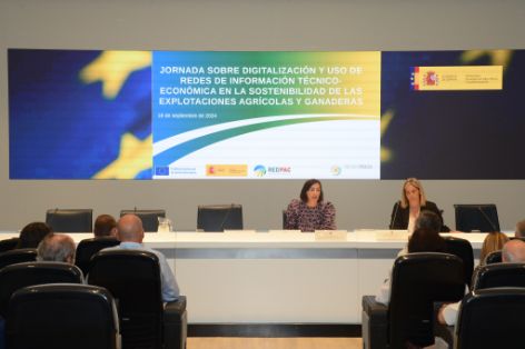 Hoy, en la inauguración de una jornada sobre digitalización y uso de redes de información técnico-económica  
